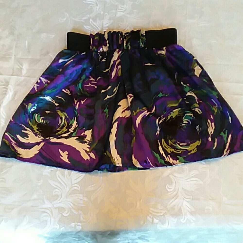 Multi-Color mini skirt